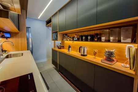 Apartamento à venda com 109m², 3 quartos e 2 vagas Apartamento à venda com 109m², 3 quartos e 2 vagasCozinha