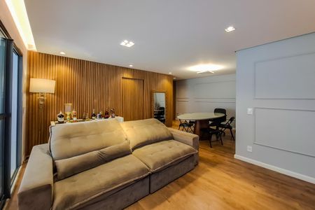 Apartamento à venda com 109m², 3 quartos e 2 vagas Apartamento à venda com 109m², 3 quartos e 2 vagasSala