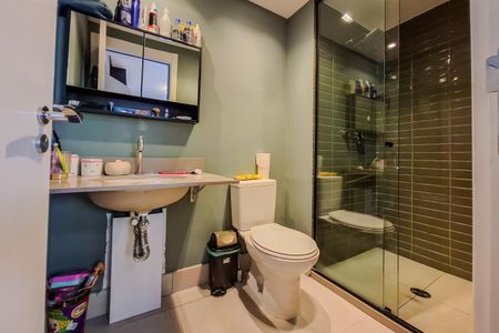 Apartamento à venda com 109m², 3 quartos e 2 vagas Apartamento à venda com 109m², 3 quartos e 2 vagasQuarto 2 - suite