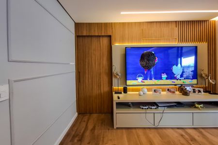 Apartamento à venda com 109m², 3 quartos e 2 vagas Apartamento à venda com 109m², 3 quartos e 2 vagasEntrada Corredor / Quartos