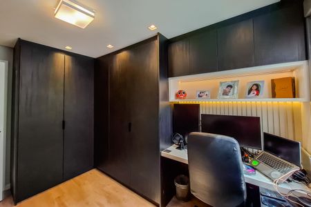 Apartamento à venda com 109m², 3 quartos e 2 vagas Apartamento à venda com 109m², 3 quartos e 2 vagasQuarto 2 - suite