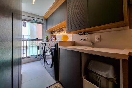 Apartamento à venda com 109m², 3 quartos e 2 vagas Apartamento à venda com 109m², 3 quartos e 2 vagasÁrea de Serviço