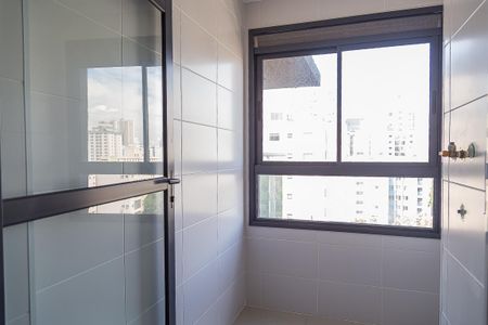 Apartamento à venda com 65m², 2 quartos e 1 vagaÁrea de Serviço