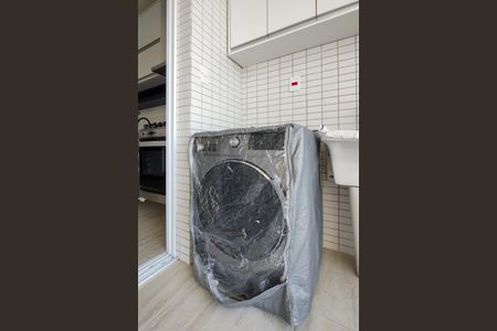 Apartamento para alugar com 74m², 2 quartos e 1 vaga Apartamento para alugar com 74m², 2 quartos e 1 vagaÁrea de Serviço