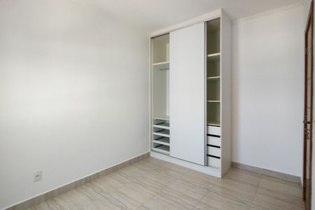 Apartamento para alugar com 74m², 2 quartos e 1 vagaQuarto