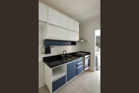 Apartamento para alugar com 74m², 2 quartos e 1 vagaCozinha