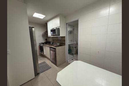 Apartamento à venda com 128m², 3 quartos e 2 vagas Apartamento à venda com 128m², 3 quartos e 2 vagasFoto 01