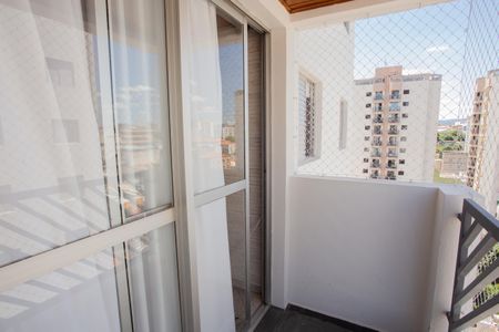 Apartamento à venda com 96m², 3 quartos e 2 vagasVaranda