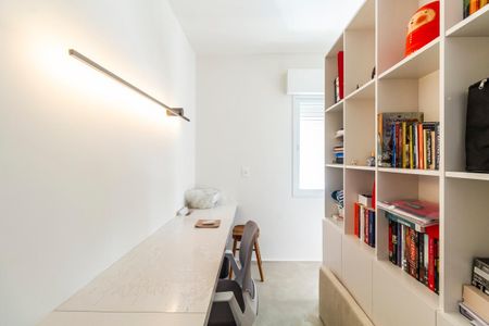 Apartamento à venda com 74m², 1 quarto e 1 vaga Apartamento à venda com 74m², 1 quarto e 1 vagaEscritório