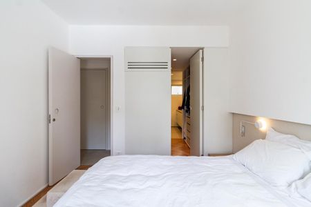 Apartamento à venda com 74m², 1 quarto e 1 vaga Apartamento à venda com 74m², 1 quarto e 1 vagaSuíte