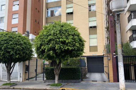 Apartamento à venda com 74m², 1 quarto e 1 vaga Apartamento à venda com 74m², 1 quarto e 1 vagaFachada