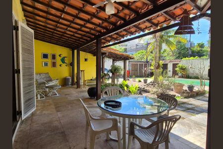 Casa à venda com 427m², 4 quartos e 7 vagasÁrea comum