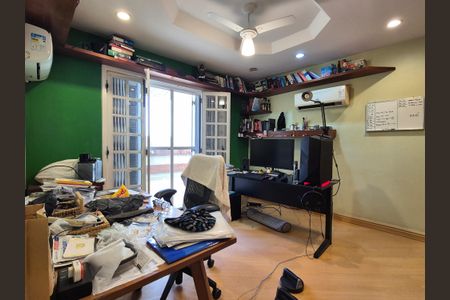 Casa à venda com 427m², 4 quartos e 7 vagasQuarto 2