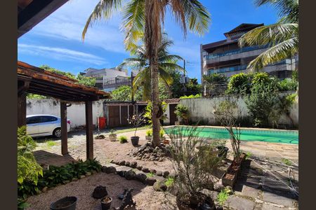 Casa à venda com 427m², 4 quartos e 7 vagasÁrea comum