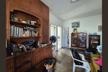 Casa à venda com 427m², 4 quartos e 7 vagasQuarto 3