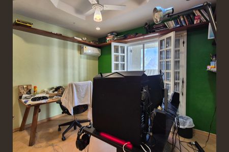 Casa à venda com 427m², 4 quartos e 7 vagasQuarto 2