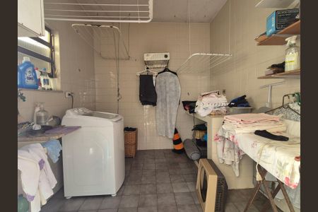 Casa à venda com 427m², 4 quartos e 7 vagasÁrea de Serviço