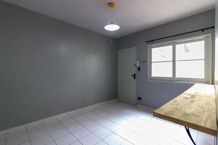 Apartamento para alugar com 55m², 2 quartos e sem vagaSala