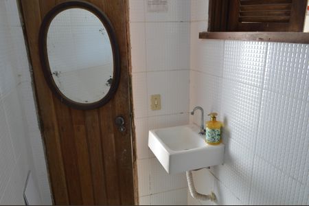 Casa à venda com 339m², 4 quartos e 3 vagasBanheiro de serviço 1