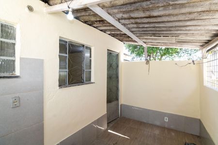 Casa para alugar com 35m², 1 quarto e 1 vagaÁrea de Serviço