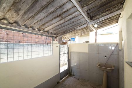 Casa para alugar com 35m², 1 quarto e 1 vagaÁrea de Serviço