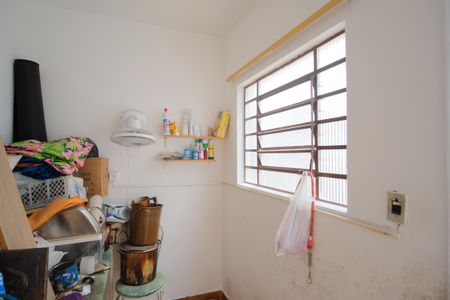 Casa à venda com 200m², 4 quartos e 2 vagasQuarto de Serviço