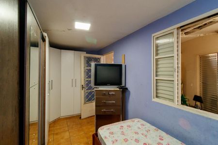 Casa à venda com 200m², 3 quartos e 2 vagasQuarto 3