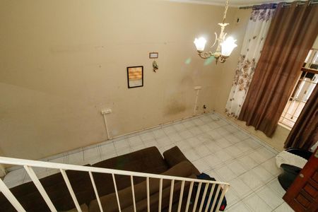 Casa à venda com 200m², 3 quartos e 2 vagasSala