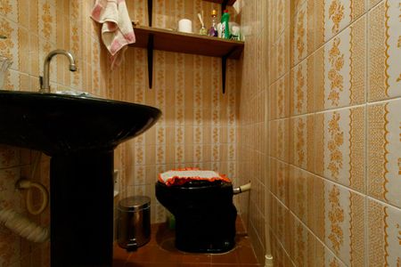 Casa à venda com 200m², 3 quartos e 2 vagasBanheiro de Serviço