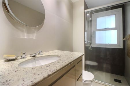 Apartamento à venda com 130m², 3 quartos e 2 vagasBanheiro Social