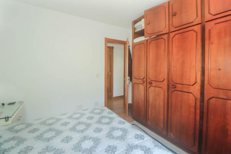 Apartamento à venda com 130m², 3 quartos e 2 vagasQuarto 1