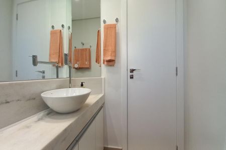 Apartamento para alugar com 120m², 2 quartos e 1 vagaBanheiro da Suíte