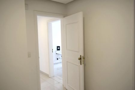 Apartamento para alugar com 195m², 4 quartos e 3 vagasHall 