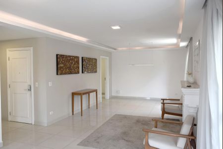 Apartamento para alugar com 195m², 4 quartos e 3 vagasSala