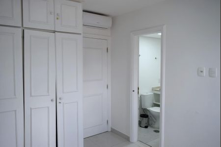 Apartamento para alugar com 195m², 4 quartos e 3 vagasSuíte 1