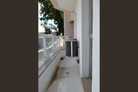 Apartamento para alugar com 195m², 4 quartos e 3 vagasVaranda