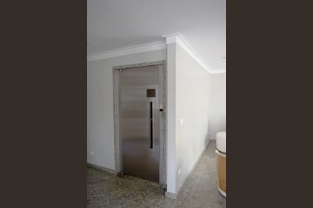 Apartamento para alugar com 195m², 4 quartos e 3 vagasHall de entrada