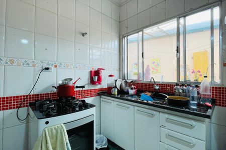 Casa à venda com 122m², 3 quartos e 2 vagasCasa 2 - Cozinha