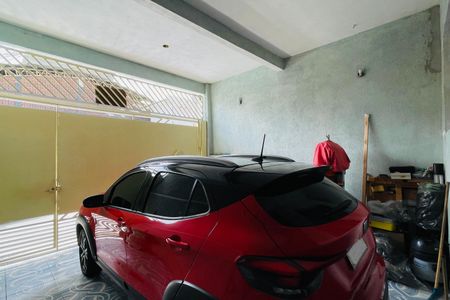 Casa à venda com 122m², 3 quartos e 2 vagasGaragem 