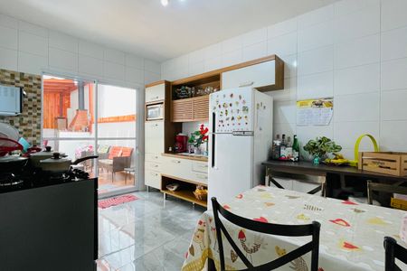 Casa à venda com 122m², 3 quartos e 2 vagasCozinha