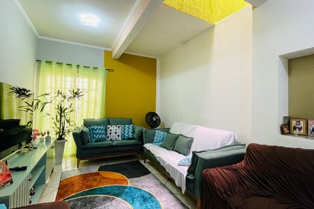 Casa à venda com 122m², 3 quartos e 2 vagasCasa 2 - Sala