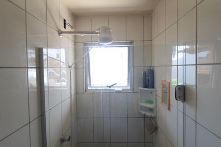 Casa à venda com 80m², 4 quartos e 2 vagasBanheiro das Semi-Suítes