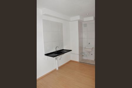 Apartamento à venda com 37m², 2 quartos e sem vagaCozinha e Área de Serviço