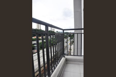 Apartamento à venda com 37m², 2 quartos e sem vagaDetalhe - Varanda da Sala