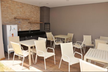 Apartamento à venda com 37m², 2 quartos e sem vagaÁrea comum - Churrasqueira