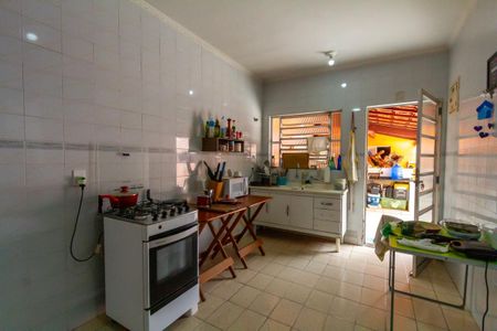 Casa à venda com 236m², 3 quartos e 3 vagasCozinha Casa 2