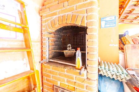 Casa à venda com 236m², 3 quartos e 3 vagasQuintal