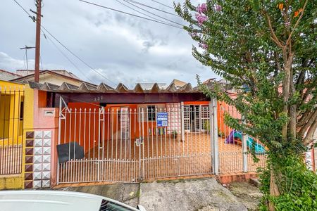 Casa à venda com 236m², 3 quartos e 3 vagasFachada