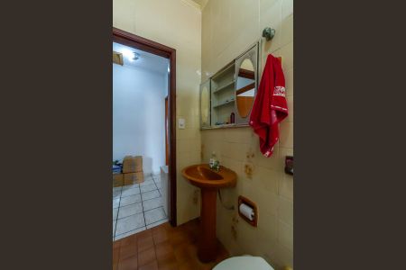 Casa à venda com 236m², 3 quartos e 3 vagasBanheiro Casa 2