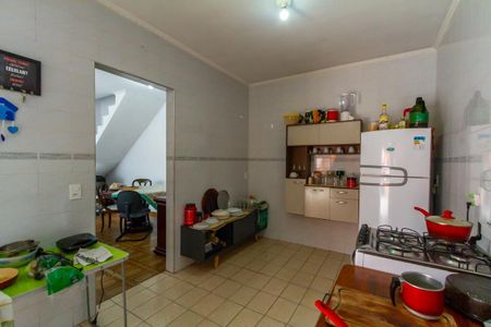 Casa à venda com 236m², 3 quartos e 3 vagasCozinha Casa 2
